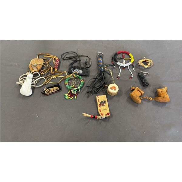 COLLECTION OF SMALL FIRST NATIONS LEATHER BAGS, KEY CHAINS, MINI DREAM CATCHERS & MORE