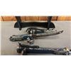Image 5 : (3) DECORATIVE DAGGERS OF ASSORTED LENGTHS ON A STAND