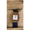 Image 2 : *NEW IN BOX* TORY BURCH LADIES ANALOGUE WATCH WITH REVERSIBLE LEATHER STRAP