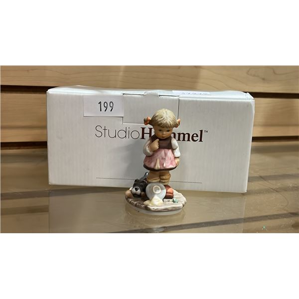 VINTAGE CERAMIC GOEBEL "OOPS" FIGURINE WITH ORIGINAL BOX