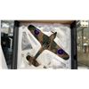 Image 3 : THE AVIATION ARCHIVE 1:32 SCALE DIECAST MODEL HURRICANE MK1 P2923 AIRCRAFT