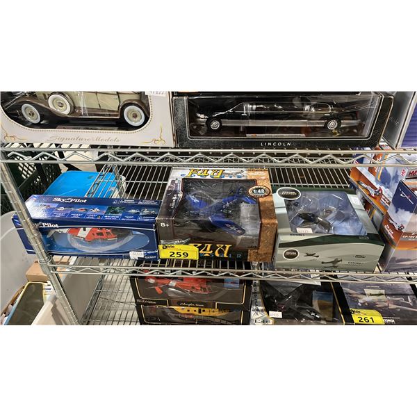 (3) ASSORTED DIECAST SCALE MODEL AIRCRAFT