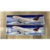 Image 3 : (3) HOBBY MASTER DIECAST 1:77 SCALE MODEL CF-104 STARFIGHTERS & (2) DELTA BOEING SCALE MODELS
