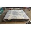 Image 2 : BEAUTYREST IMPERIAL COLLECTION KING SIZE MATTRESS