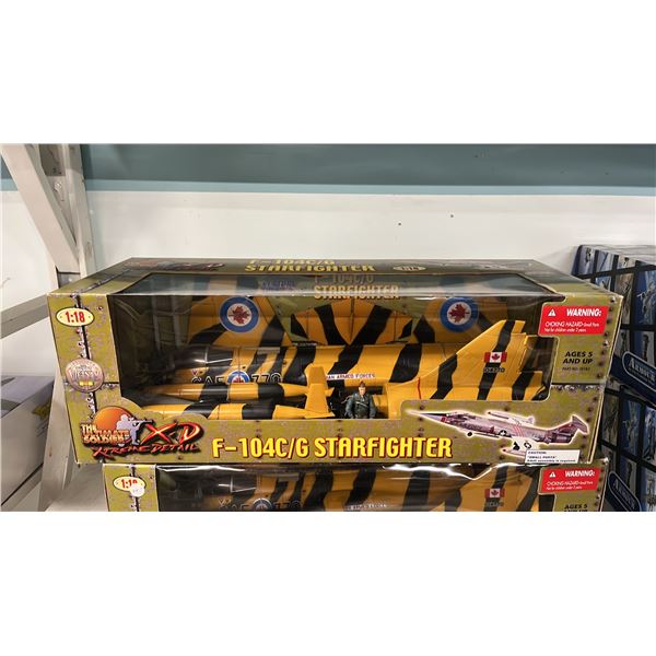 21ST CENTURY TOYS 1:18 SCALE MODEL F-104C/G STARFIGHTER AIRPLANE