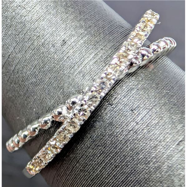 14K(2.85G), NATURAL DIAMOND (0.17CT)RING, SIZE 6.5, APPRAISED INSURANCE VALUE $3000