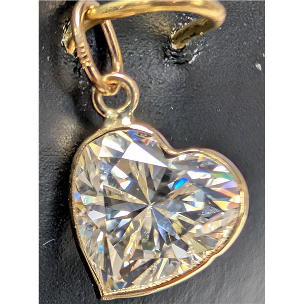 10K(0.36G),  MOISSANITE (1.35CT)PENDANT, SUGGESTED RETAIL VALUE $500