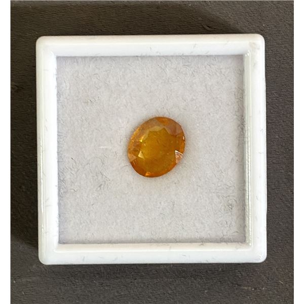 4.1CT OVAL CUT NATURAL YELLOW SAPPHIRE: UNTREATED (9.4MM X 11.3MM)