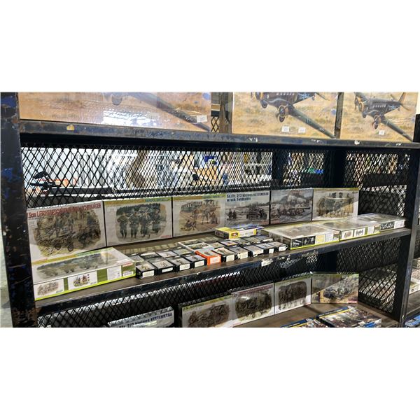 SHELF OF ASSORTED DRAGON FIGURE KITS & J. PEDDINGHAUS ZINNFIGUREN INDIVIDUALLY BOXED FIGURES