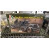Image 4 : SHELF OF ASSORTED MILITARY VEHICLES & FIGURE KITS: ITALERI, MASTER BOX, DRAGON & SMART KIT