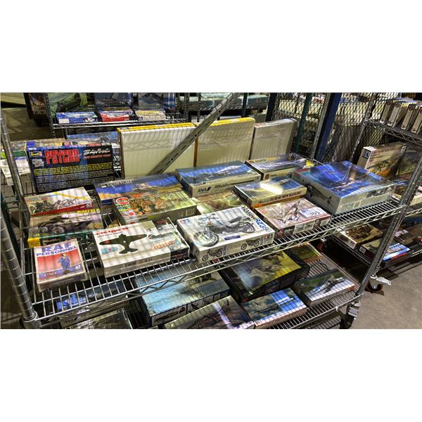SHELF OF ASSORTED MODEL KITS: PLANES, MOTORYCLE, TANKS & FIGURES