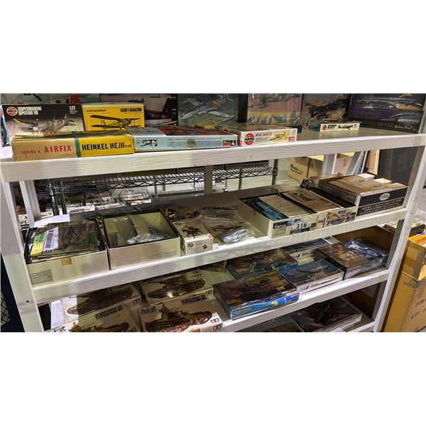 SHELF OF WESS SLIDE MOUNTS & ASSORTED AIRPLANE MODEL KITS