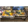 Image 5 : SHELF OF ASSORTED MODEL KITS: AIRPLANES, TANKS & MILITARY FIGURES