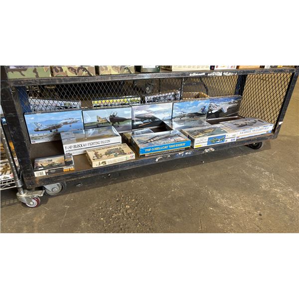 SHELF OF ASSORTED MODEL KITS: AIRPLANES, TANK & MILITARY FIGURINES
