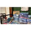 Image 2 : SHELF OF ASSORTED AIRPLANE MODEL KITS