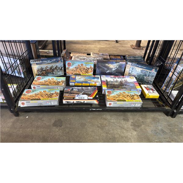 SHELF OF ASSORTED MODEL KITS: MULTIPOSE FIGURES, AIRPLANES, GUARD ARTILLERY & MORE