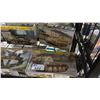 Image 4 : SHELF OF ASSORTED TANK MODEL KITS