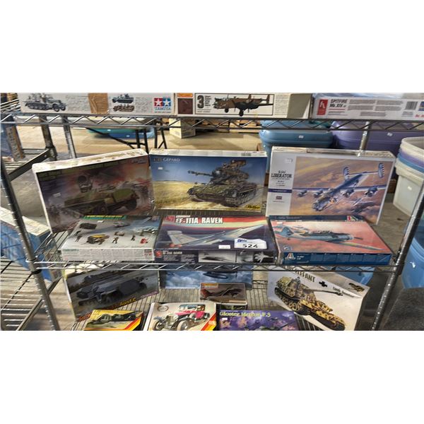 SHELF OF ASSORTED MODEL KITS: AIRPLANES, TANKS & US GROUND CREW SET A