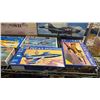 Image 6 : SHELF OF ASSORTED AIRCRAFT MODEL KITS