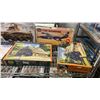 Image 6 : SHELF OF ASSORTED MODEL KITS: BUILDINGS & ASSORTED MILITARY FIGURE SETS