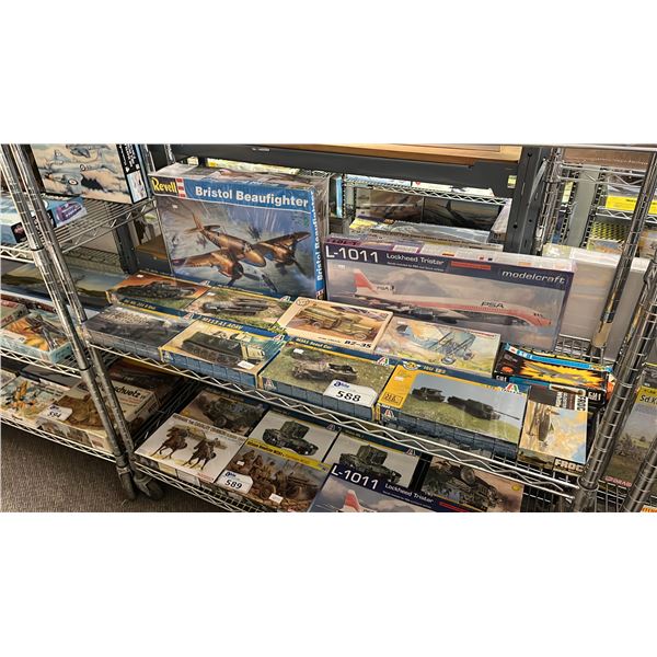 SHELF OF ASSORTED AIRCRAFT & MILITARY VEHICLE MODEL KITS