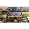 Image 3 : SHELF OF ASSORTED AIPLANE, CAR & MILITARY VEHICLE MODEL KITS