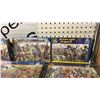 Image 2 : SHELF OF ASSORTED MODEL KITS: BUILDINGS, CROSSING GATES, FENCES & ASSORTED MILITARY FIGURES