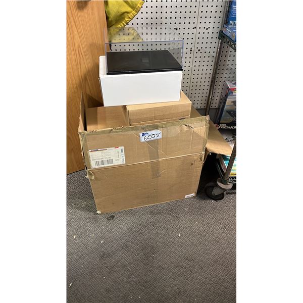 BOX OF ACRYLIC COUNTER TOP DISPLAY CASES: APPROX. 12"W X 10.5D X 4.75"T