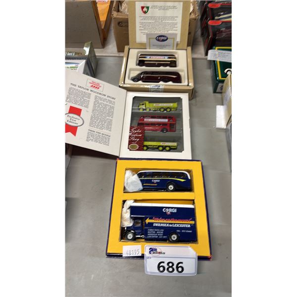 (1) GILDOW & (2) CORGI DIECAST SCALE MODEL VEHICLE SETS