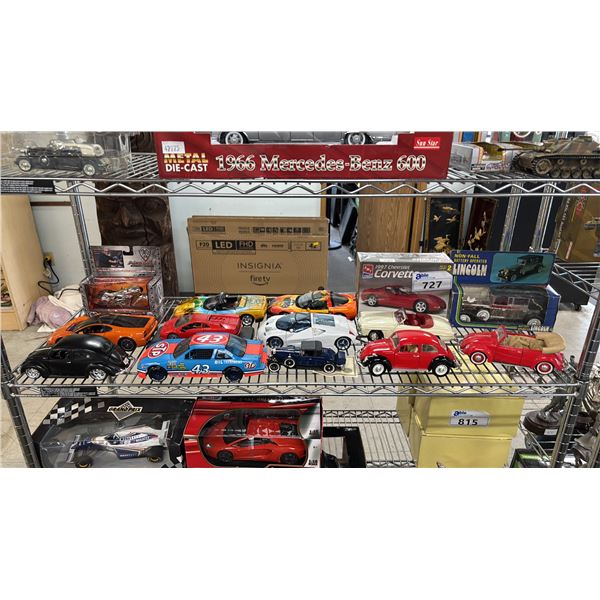 SHELF OF ASSORTED SCALE MODEL VEHICLES & 1 1997 CORVETTE MODEL KIT