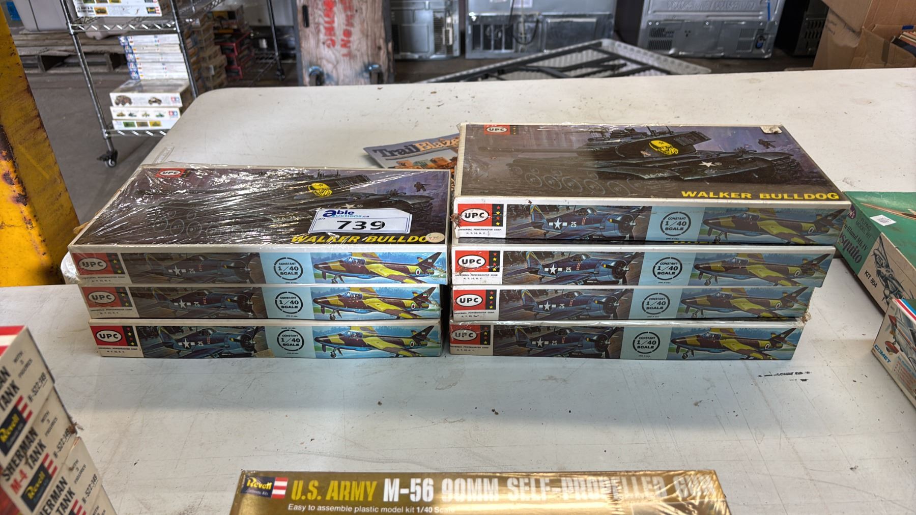 Upc Model Kit Zero (7) UPC WALKER BULLDOG TANK MODEL KITS - Able Auctions