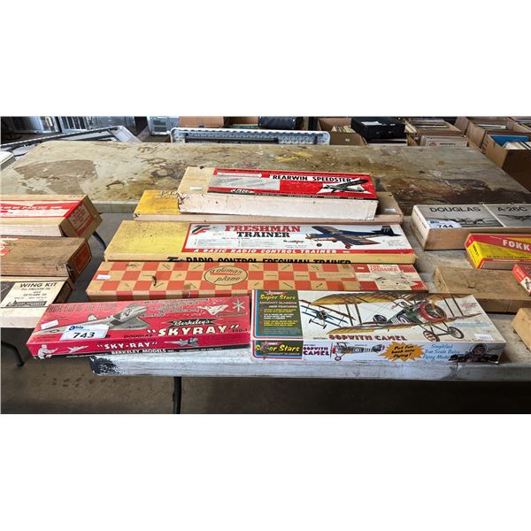 (6) ASSORTED AIRPLANE MODEL KITS