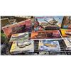 Image 4 : SHELF OF ASSORTED MODEL KITS