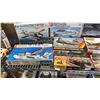 Image 4 : SHELF OF ASSORTED MODEL KITS