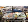Image 4 : SHELF OF ASSORTED MODEL KITS