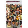 Image 4 : COLLECTION OF ASSORTED VINTAGE BOSSONS CHALKWARE HEADS