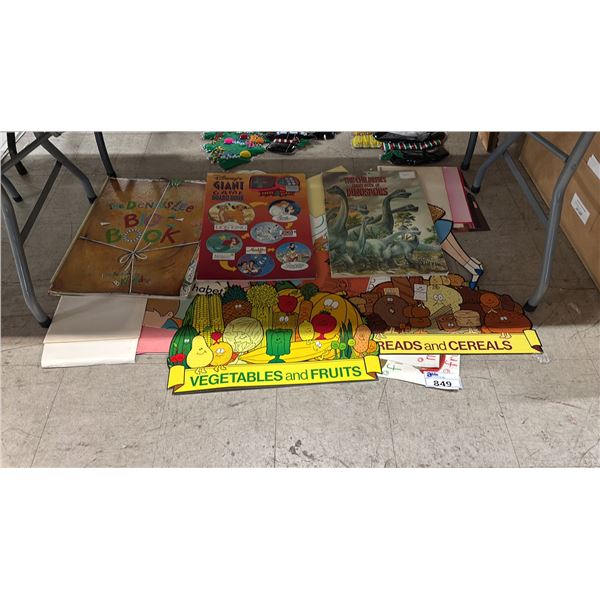 COLLECTION OF GAME BOARD BOOKS & EDUCATIONAL POSTERS