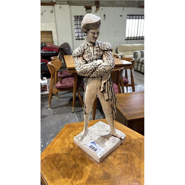 29" TALL BULLFIGHTER STATUE