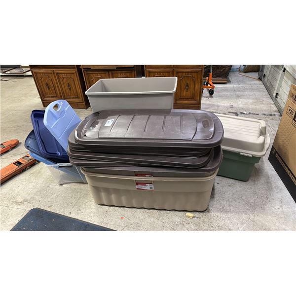 COLLECTION OF ASSORTED TOTES & LIDS