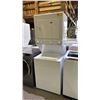 Image 2 : FRIGIDAIRE GALLERY SERIES STACKING WASHER & DRYER SET