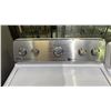 Image 3 : MAYTAG CENTENNIAL COMMERCIAL TECHNOLOGY WASHER & DRYER SET
