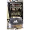 Image 3 : LG STAINLESS STEEL DISHWASHER