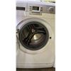 Image 4 : BLOMBERG APARTMENT SIZE STACKING WASHER & DRYER SET