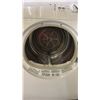 Image 8 : BLOMBERG APARTMENT SIZE STACKING WASHER & DRYER SET
