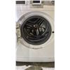 Image 4 : BLOMBERG APARTMENT SIZE STACKING WASHER & DRYER SET