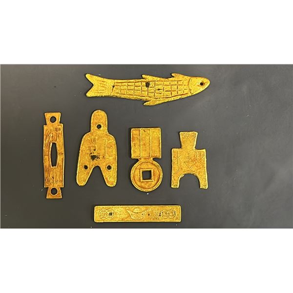 COLLECTION OF 5 WARRING STATES TOKENS