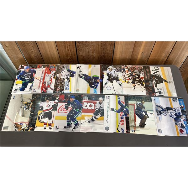 STACK OF ASSORTED 8" X 10" HOCKEY PHOTOS