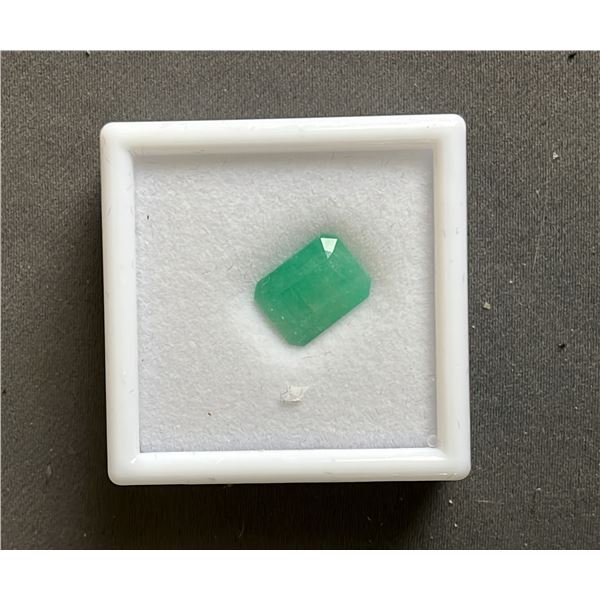 4.3CT EMERALD CUT NATURAL EMERALD: UNTREATED (8.9MM X 11.9MM)