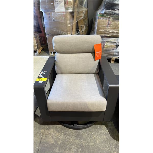 SUNBRELLA SWIVEL & ROCKING PATIO LOUNGE CHAIR