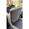 Image 4 : FABRIC PUSH RECLINER